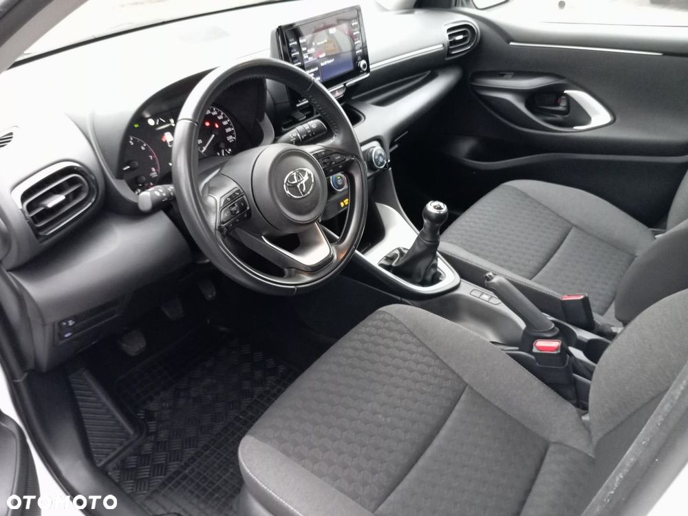 Toyota Yaris 1.0 Comfort - 10