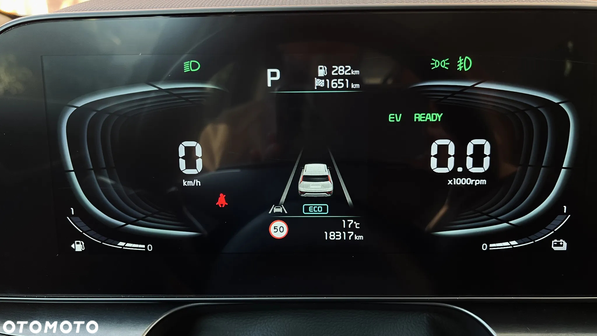 Kia Niro 1.6 GDI Hybrid Business Line - 25