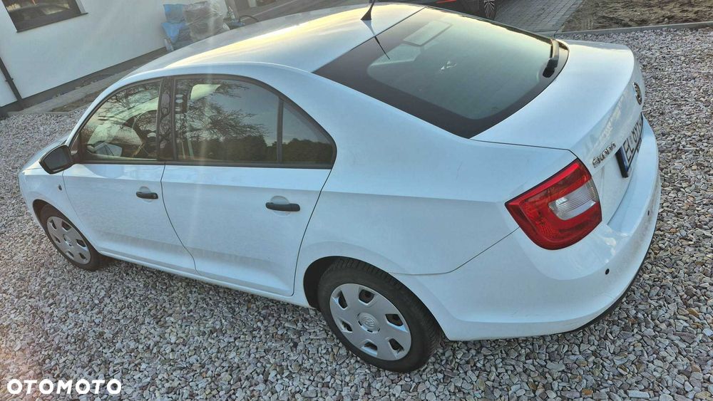 Skoda RAPID - 4