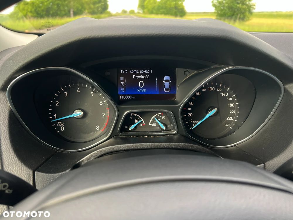 Ford Focus 1.5 EcoBoost STart-Stopp-System TITANIUM - 16