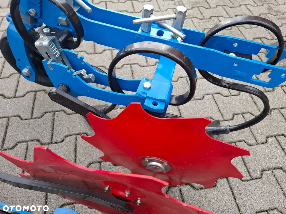 Inny CARRE Econet - 27