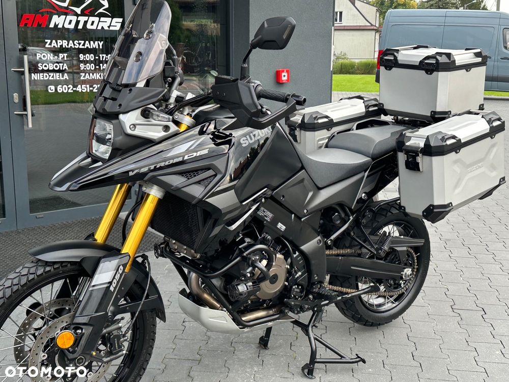 Suzuki V-STROM - 40