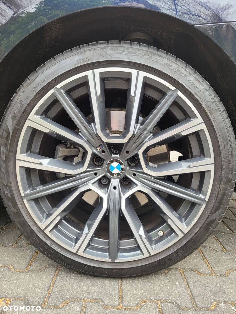 BMW Seria 7 730d mHEV - 18