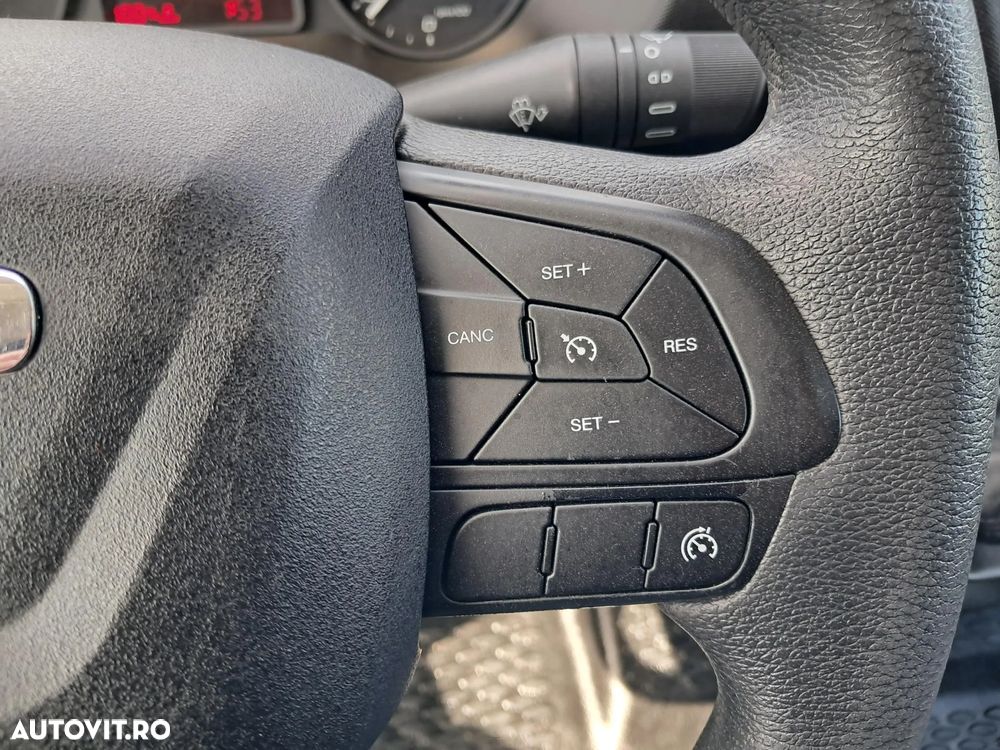 Iveco DAILY 35S16 3.0D 160CP CABINA DE DORMIT SI PRELATA - 16