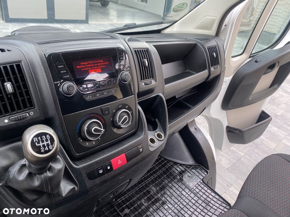 Peugeot BOXER, brygadowy, 7-osobowy, L3H2, zakupiony w salonie w Rzeszowie, bezwypadkowy - 22