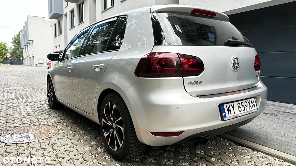 Volkswagen Golf - 4