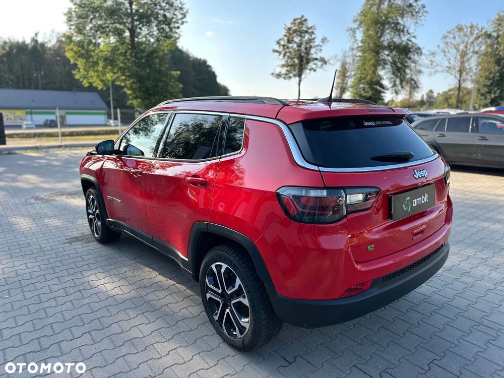 Jeep Compass - 10