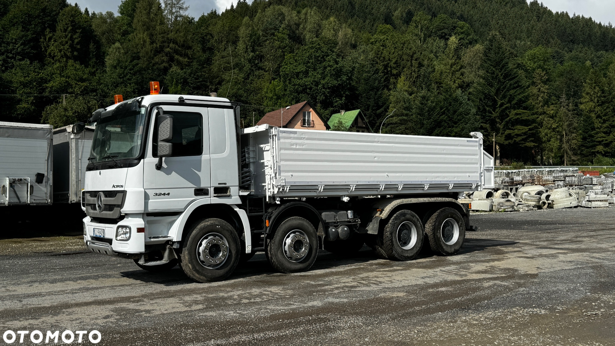 Mercedes-Benz ACTROS - 3