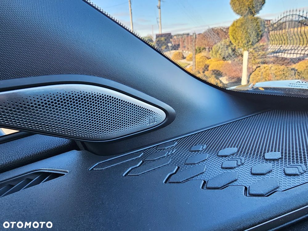 Toyota C-HR 2.0 Hybrid Dynamic Force Tokyo Edition - 23