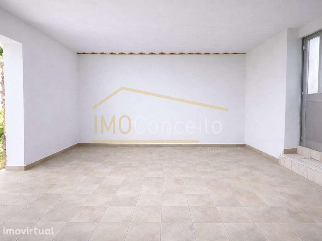 RUÍNA COM PROJECTO| GRANDE POTENCIAL DE VALORIZAÇÃO NA AZINHAGA| OP... - Grande imagem: 4/31