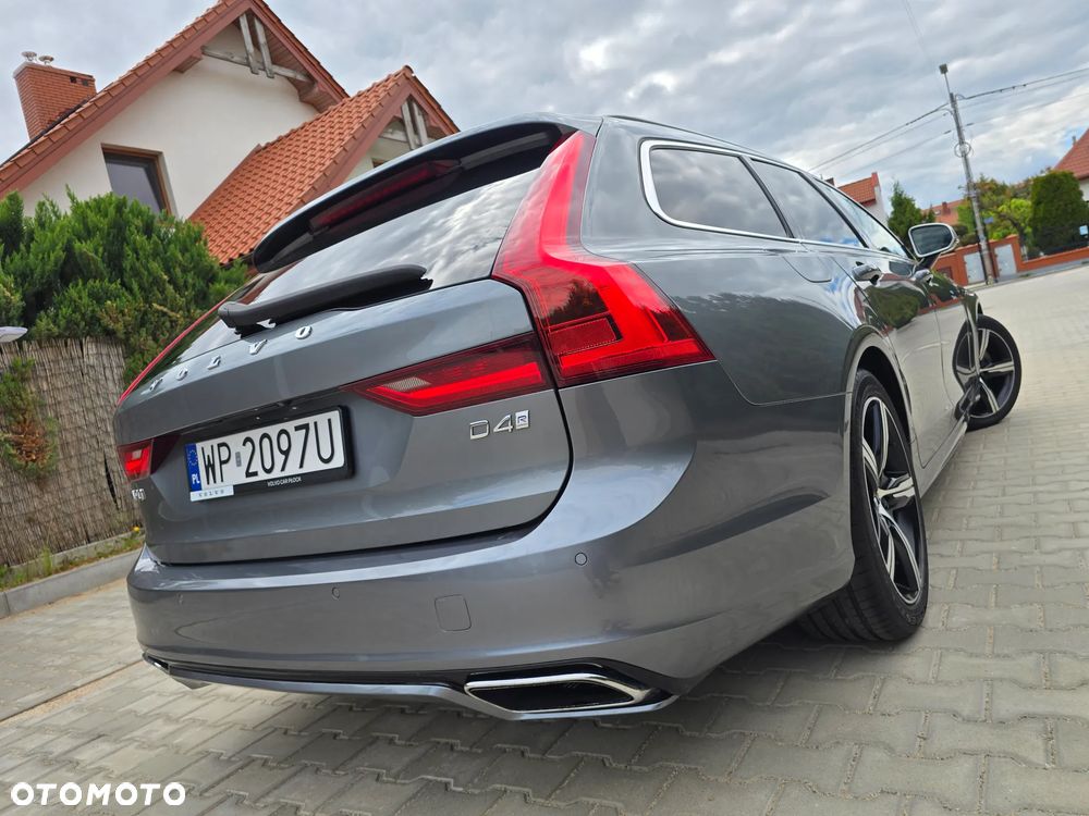 Volvo V90 D4 Geartronic R Design - 2