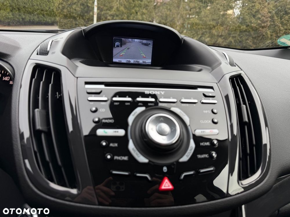 Ford Kuga 2.0 TDCi 4x4 Titanium - 25