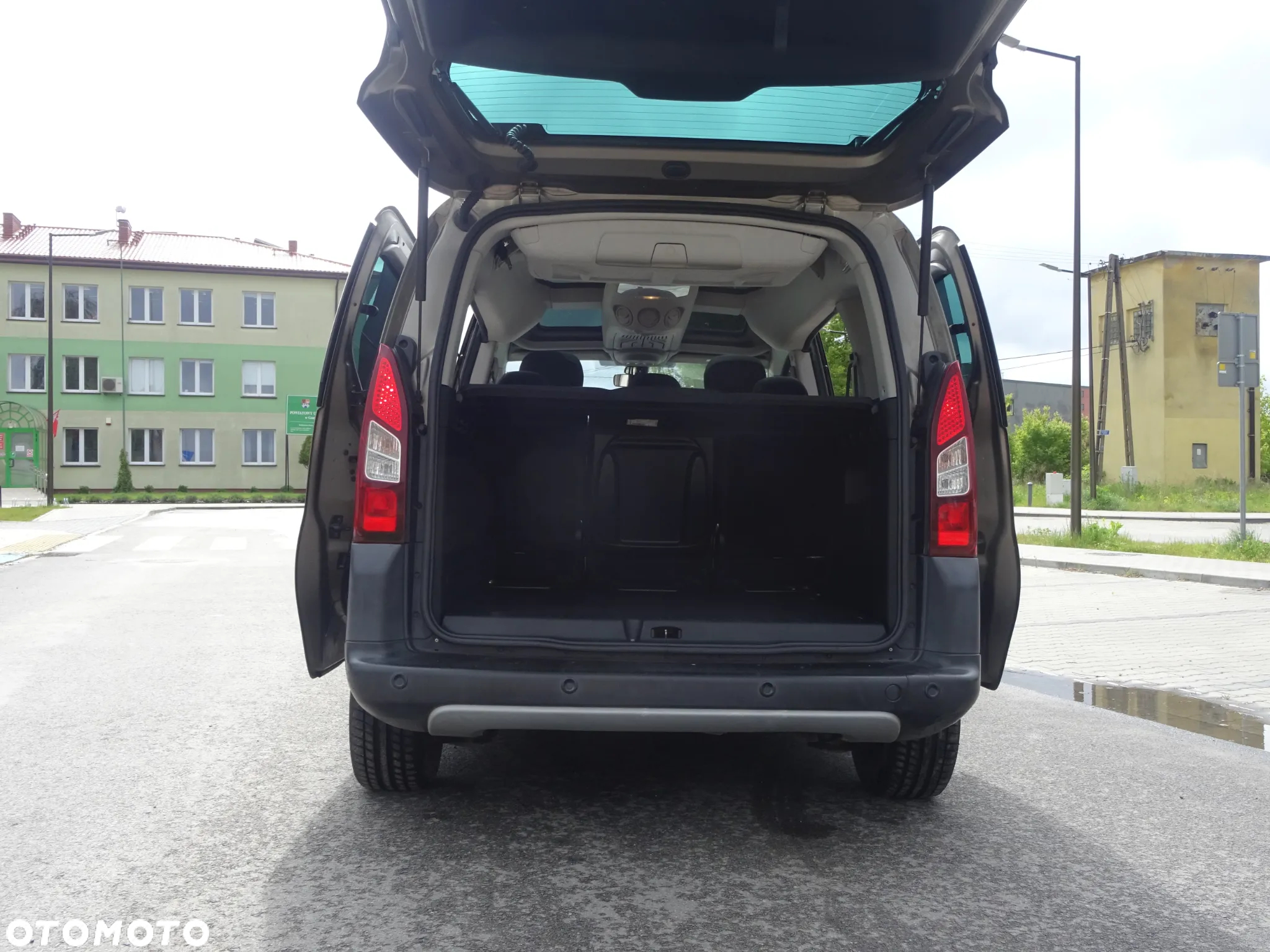 Peugeot Partner - 9