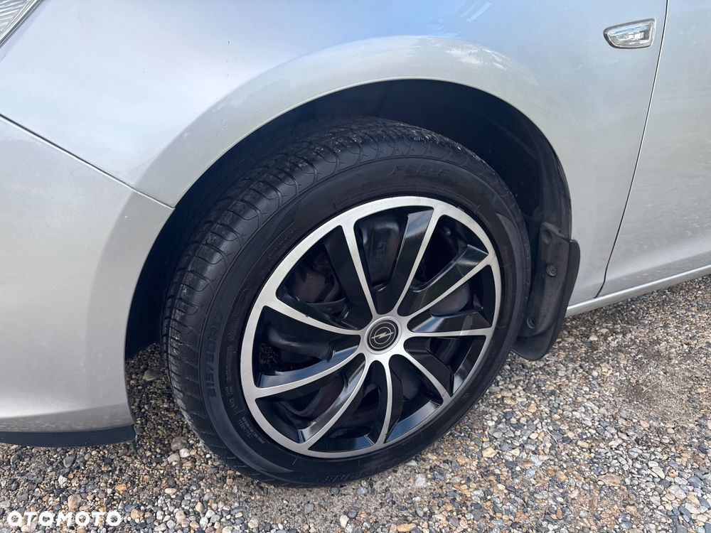 Opel Astra 1.4 Turbo Edition Sport - 24