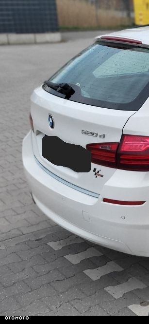BMW Seria 5 520d Luxury Line - 12