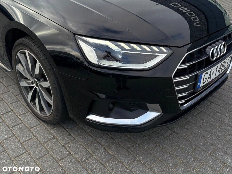 Audi A4 Limousine - 30