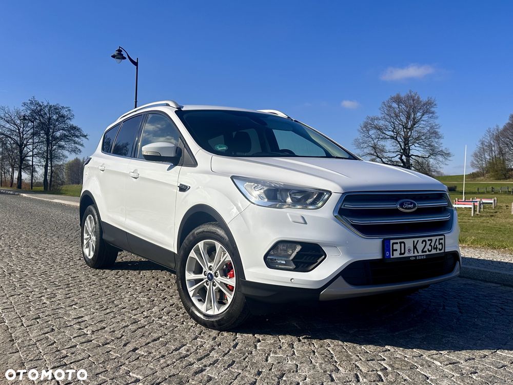 Ford Kuga - 16