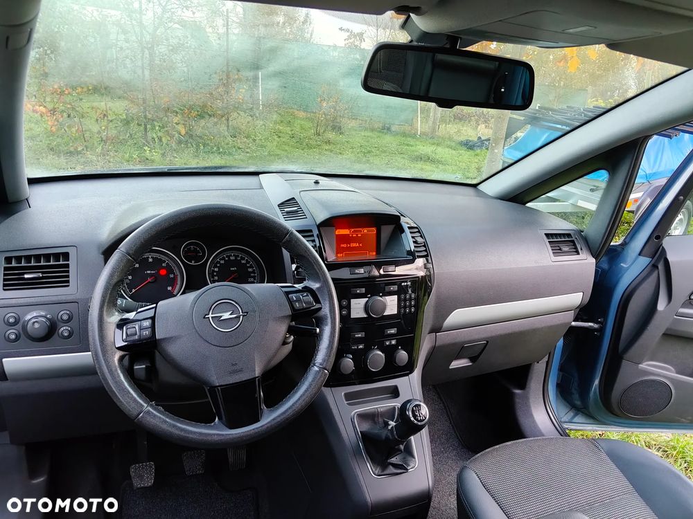 Opel Zafira 1.9 CDTI Cosmo - 10