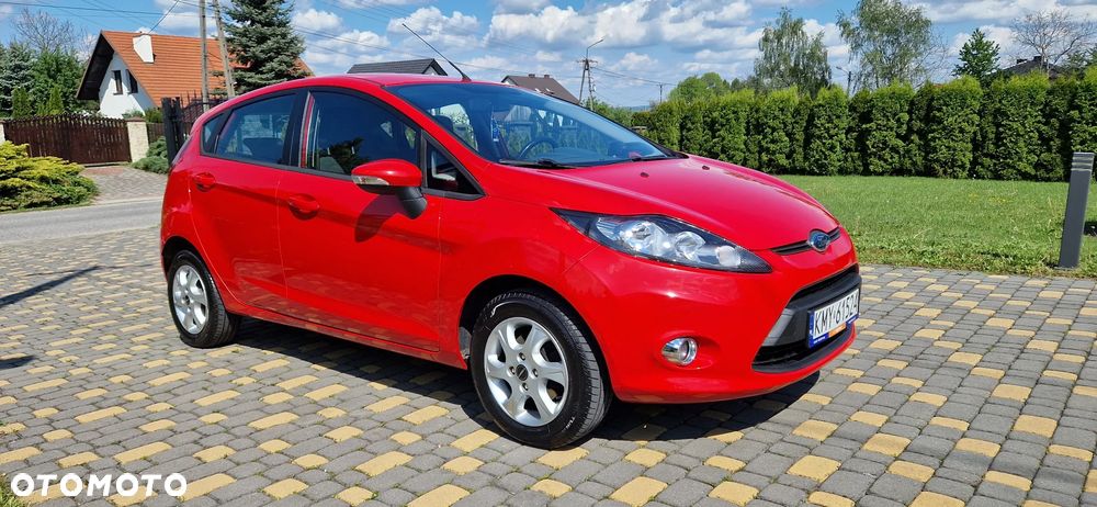 Ford Fiesta 1.25 Ambiente EU5 - 10