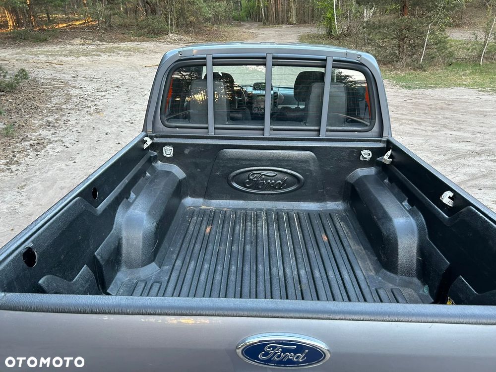 Ford Ranger 2.5 TDCi DC Limited - 12
