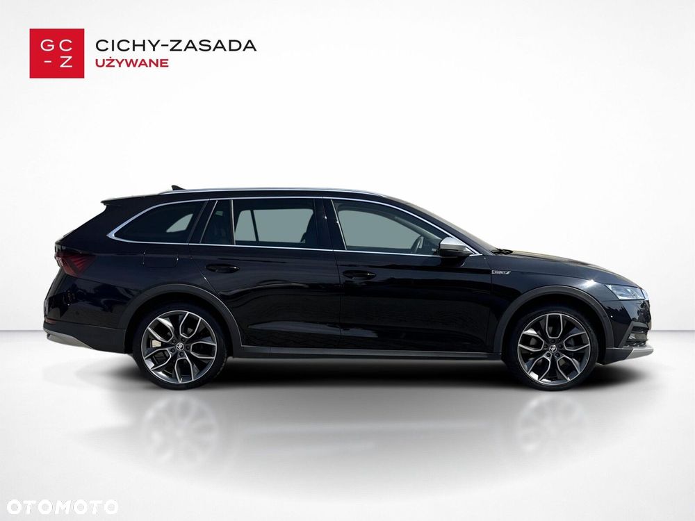 Skoda Octavia Scout 2.0 TDI 4x4 DSG - 6