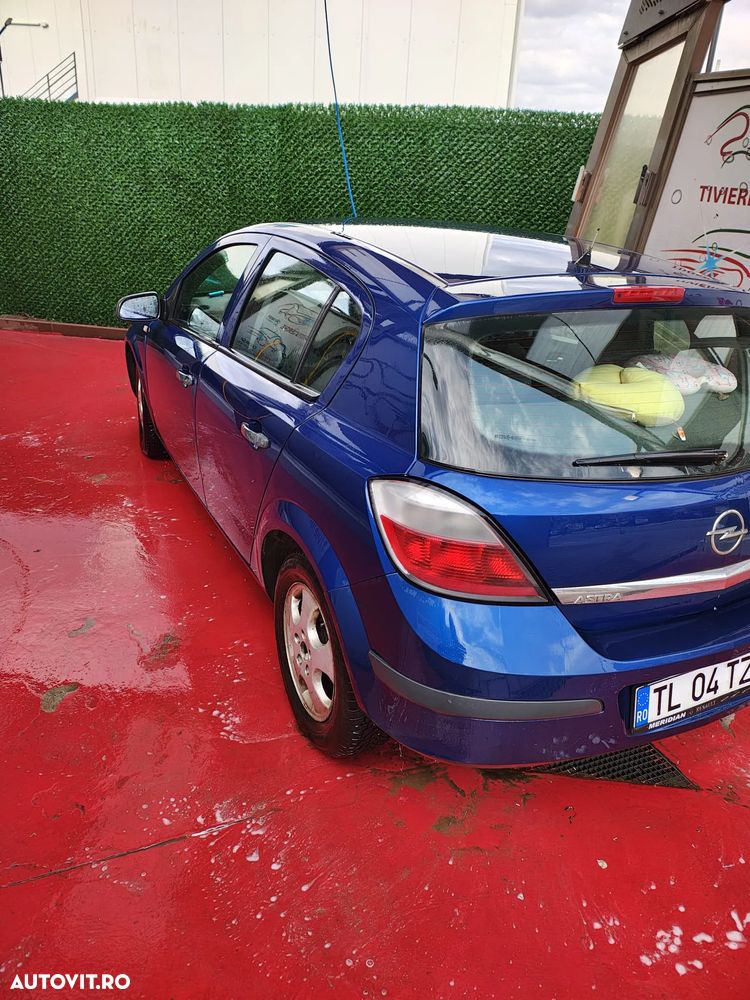 Opel Astra 1.3 CDTI - 1