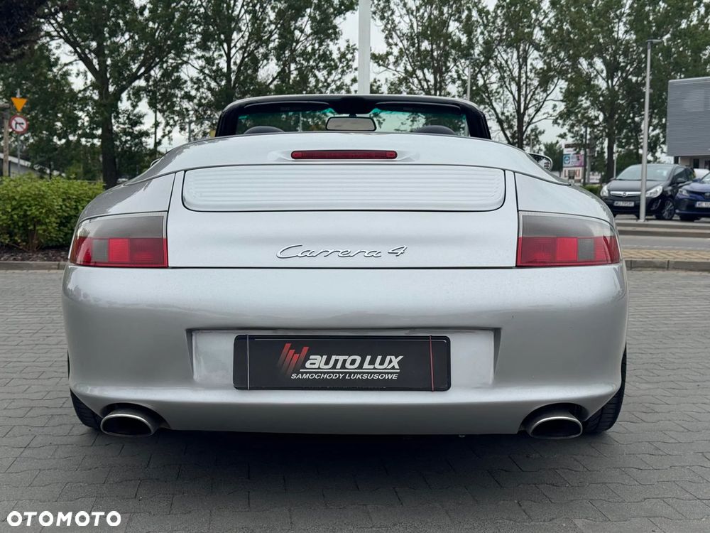 Porsche 911 - 16