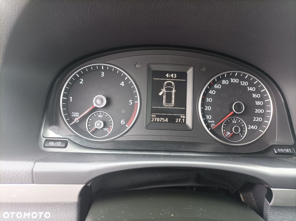 Volkswagen Touran 2.0 TDI DPF Comfortline - 12