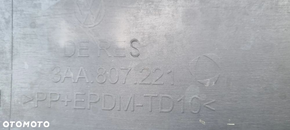 VW PASSAT B7 2011- Zderzak przód oryginał MA475 - 14