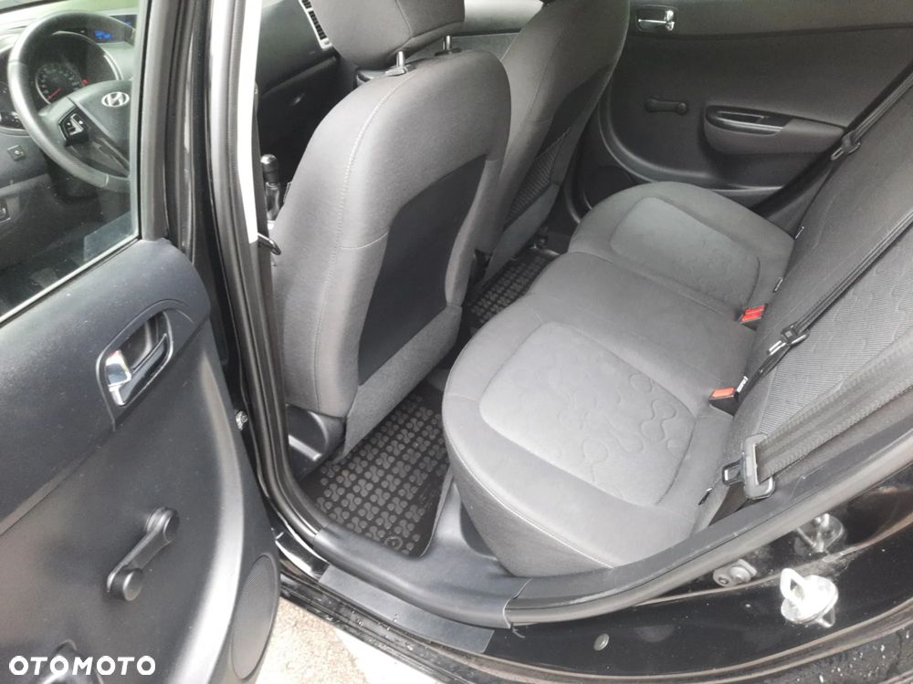 Hyundai i20 1.2 Comfort EU5 - 16