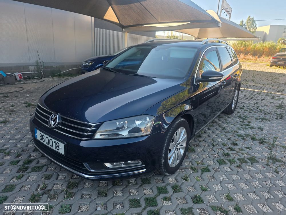 VW Passat Variant 1.6 TDI Highline DSG - 8