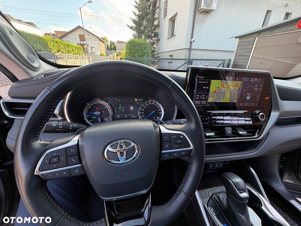 Toyota Highlander 2.5 Hybrid Executive - 10