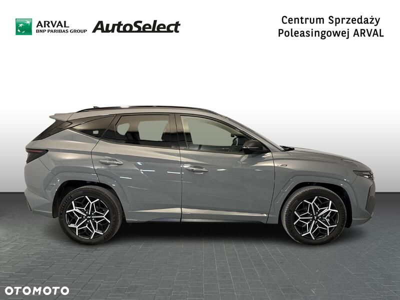 Hyundai Tucson - 8