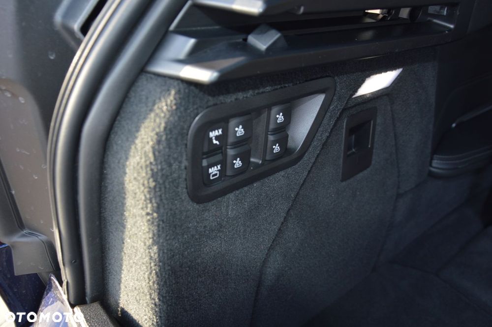 BMW X7 M50d sport - 25