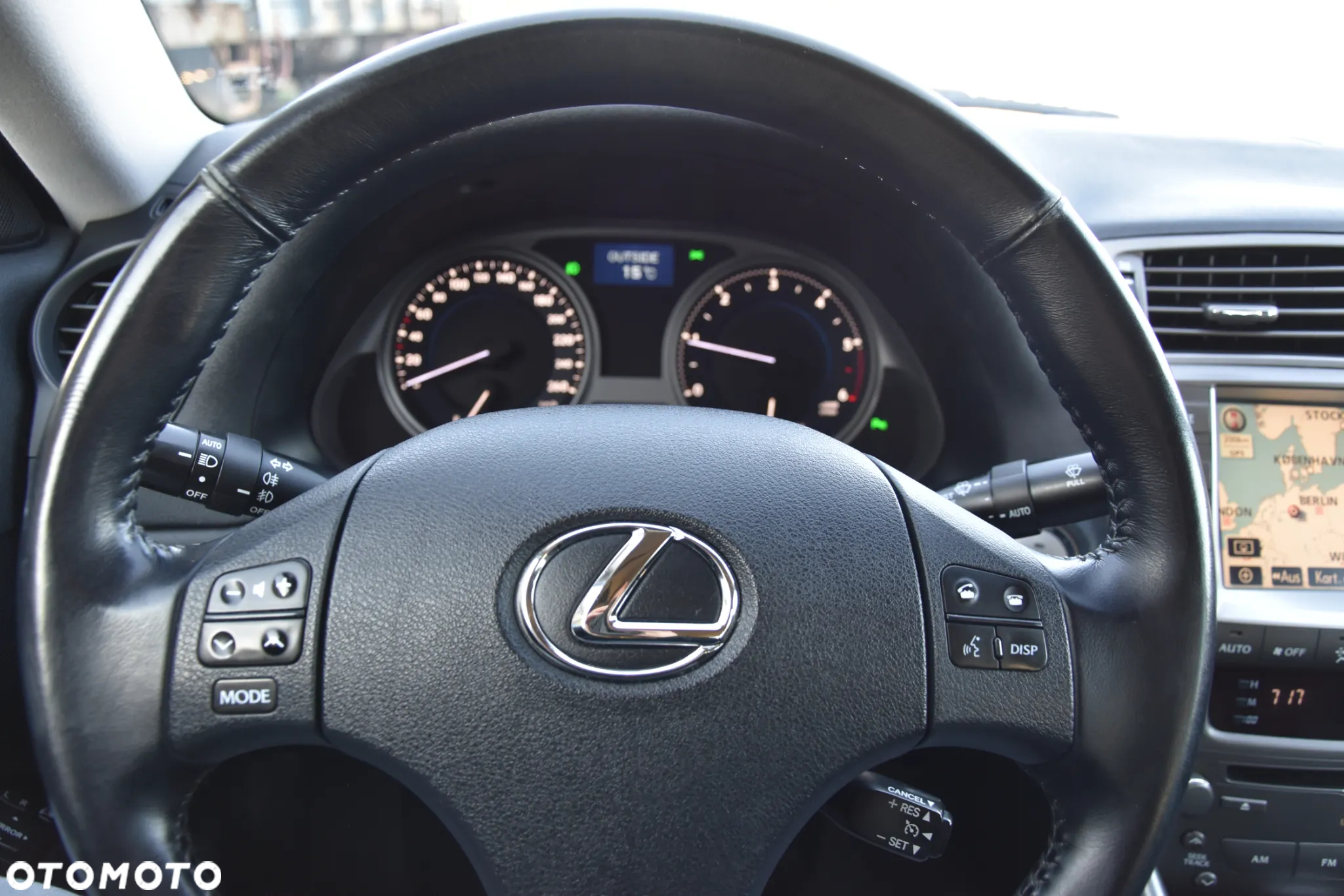 Lexus IS 220d Luxury Line - 20