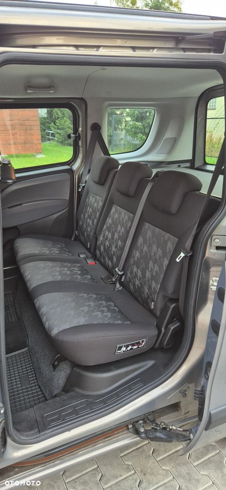 Opel Combo - 17