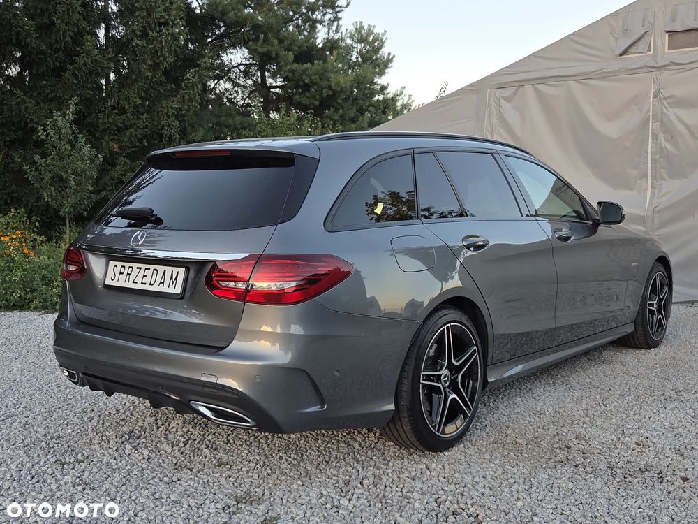 Mercedes-Benz Klasa C 220 d 9G-TRONIC Night Edition - 5
