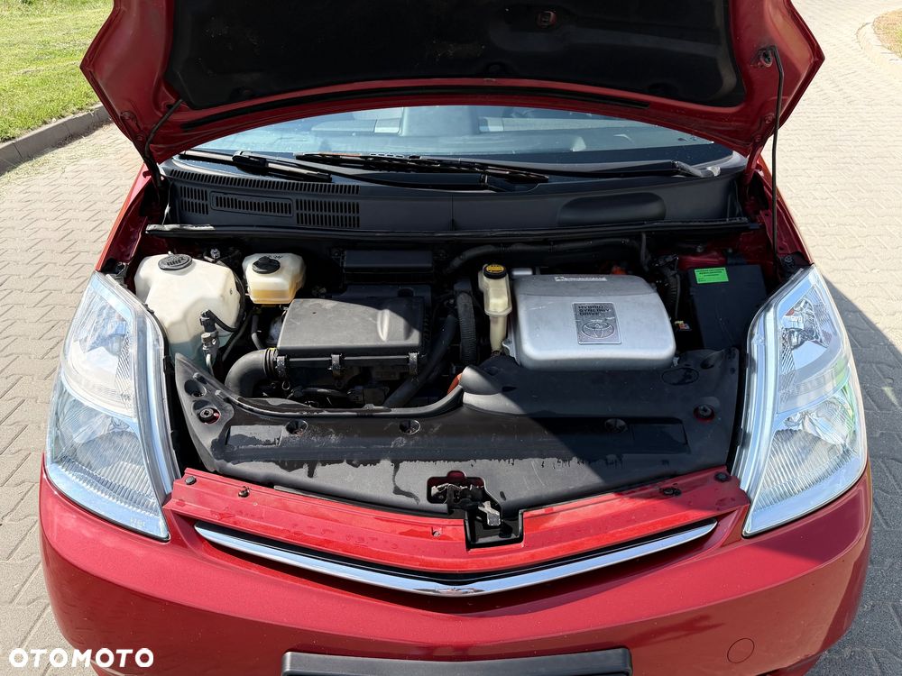 Toyota Prius 1.5 VVT-i Sol - 22