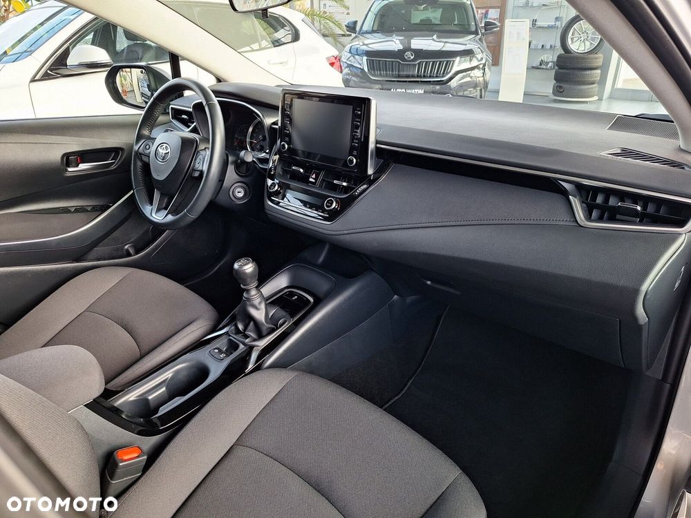 Toyota Corolla 1.5 Comfort - 15