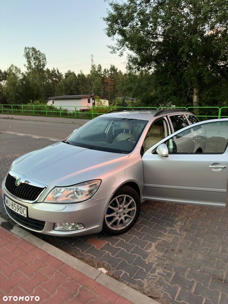 Skoda Octavia 2.0 TDI Elegance - 2