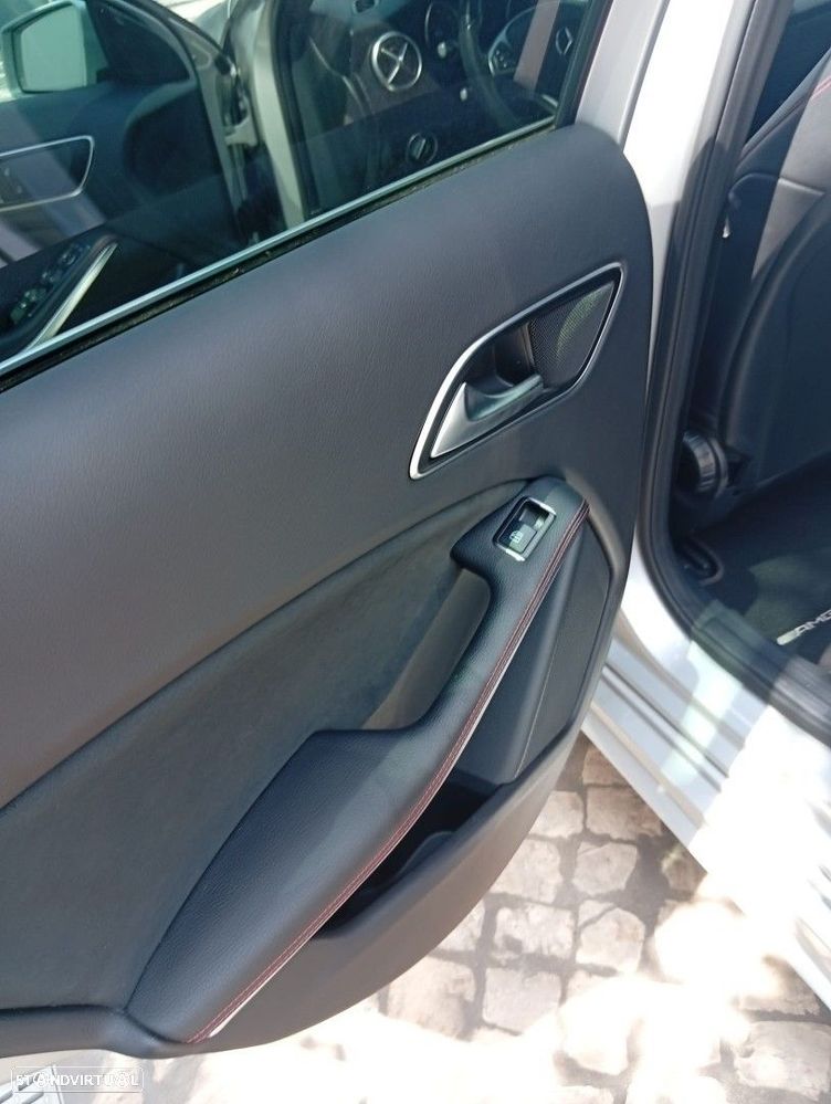 Mercedes-Benz A 180 CDI (BlueEFFICIENCY) AMG Sport - 13