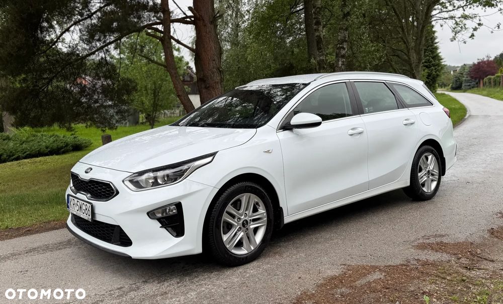 Kia Ceed 1.6 CRDi mHEV L - 1