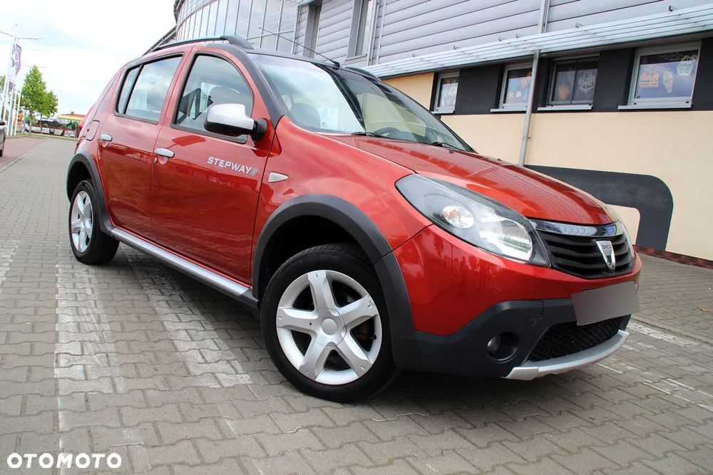 Dacia Sandero Stepway 1.6 - 7