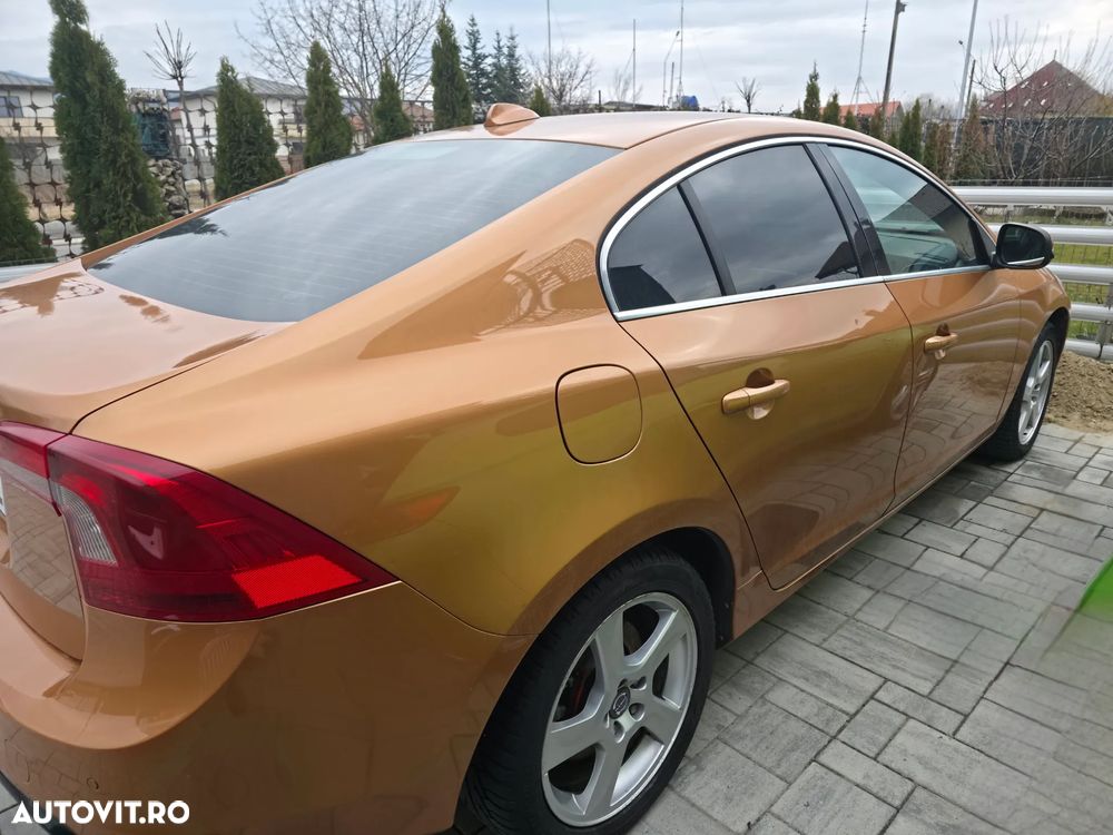 Volvo S60 D3 Geartronic Kinetic - 6