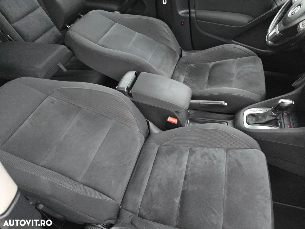 Volkswagen Golf 1.4 TSI BlueMotion Technology DSG Highline - 10