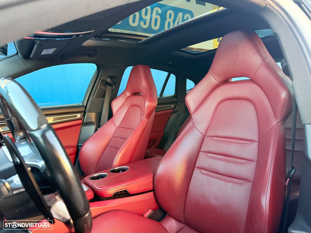 Porsche Panamera - 11