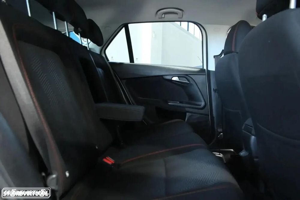 Fiat Tipo Station Wagon 1.0 GSE T3 Garmin - 21