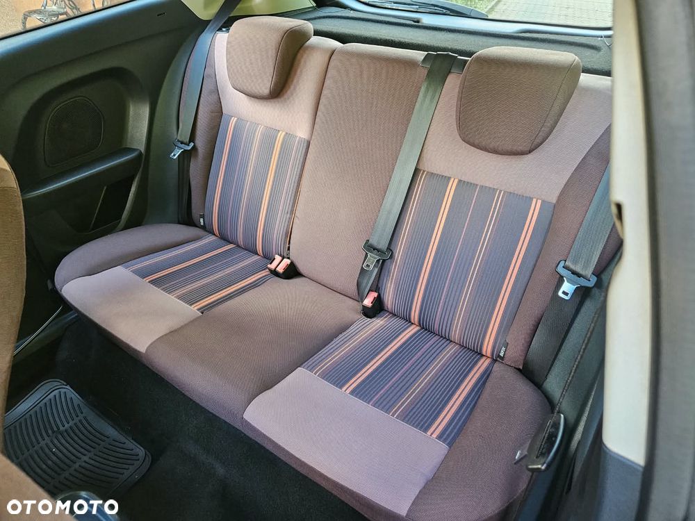 Ford Fiesta 1.25 Champions Edition - 15