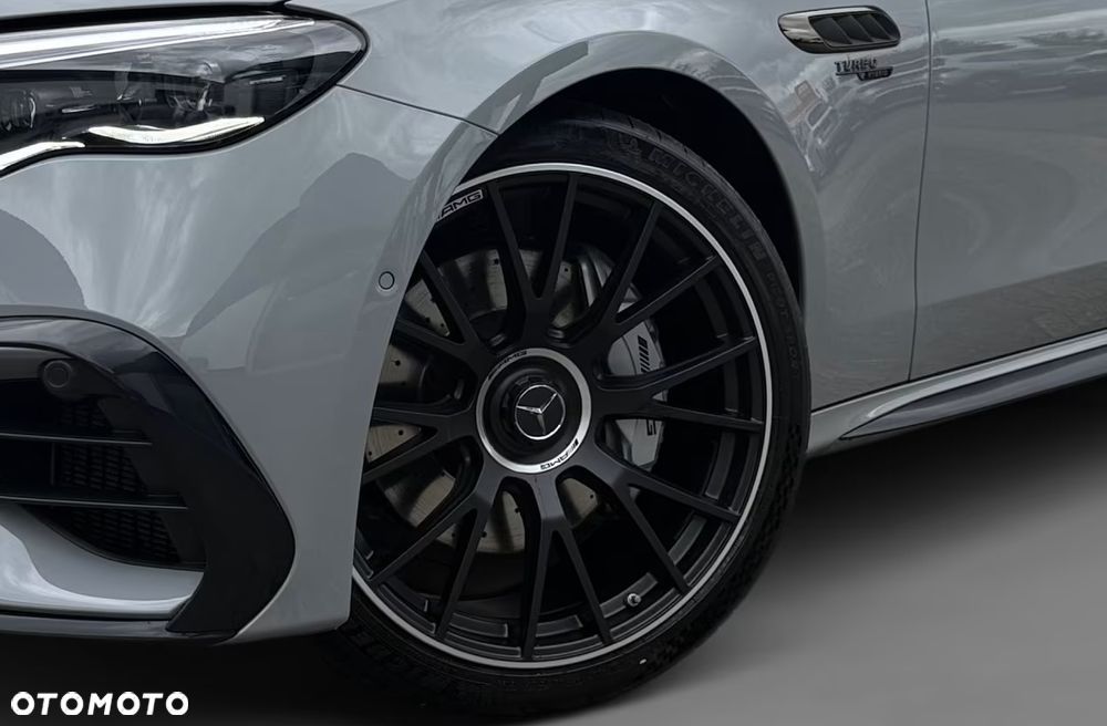 Mercedes-Benz Klasa E AMG 53 4Matic+ AMG SPEEDSHIFT TCT 9G - 7