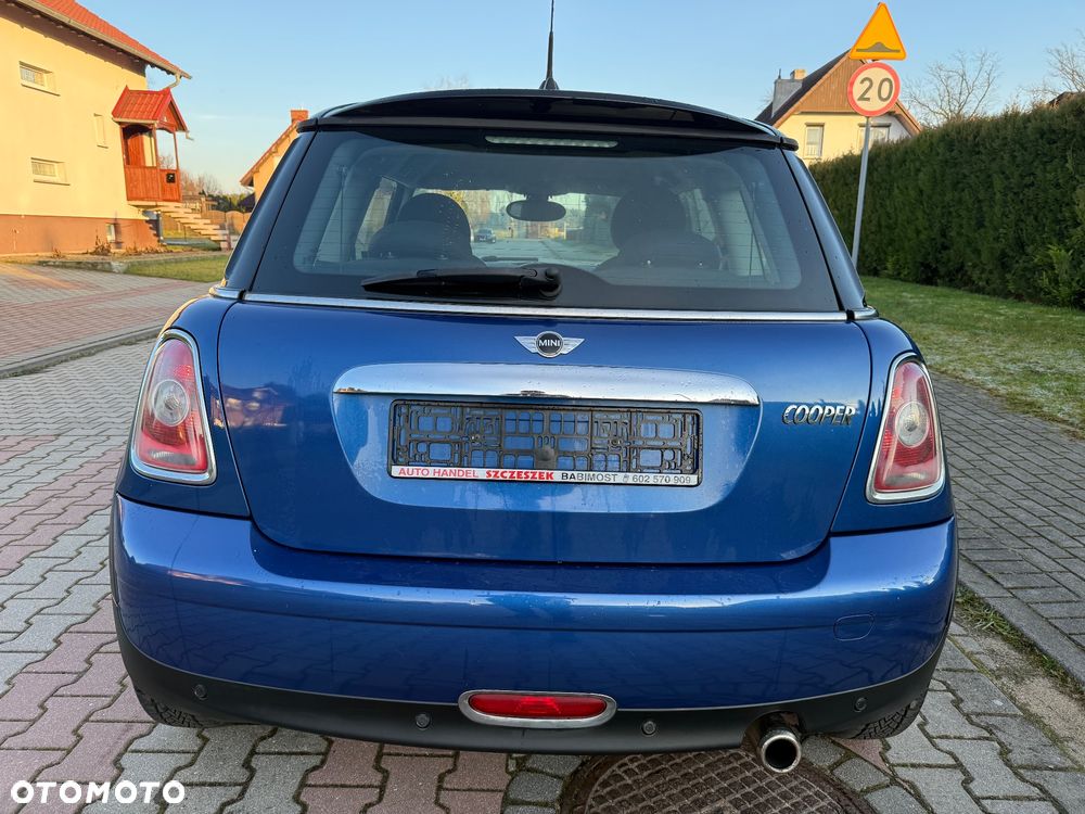 MINI Cooper 50 Mayfair - 7